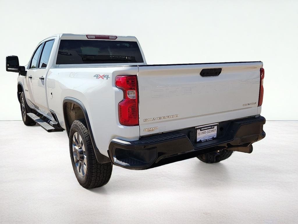 2023 Chevrolet Silverado HD Custom