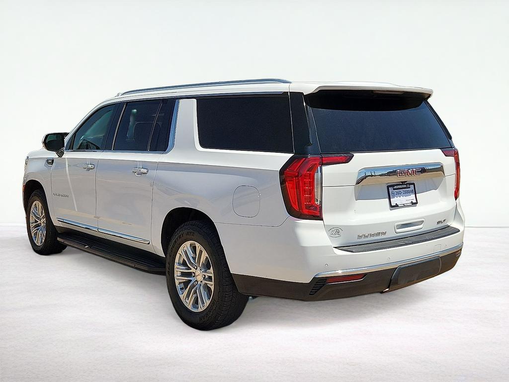 2023 GMC Yukon XL SLT