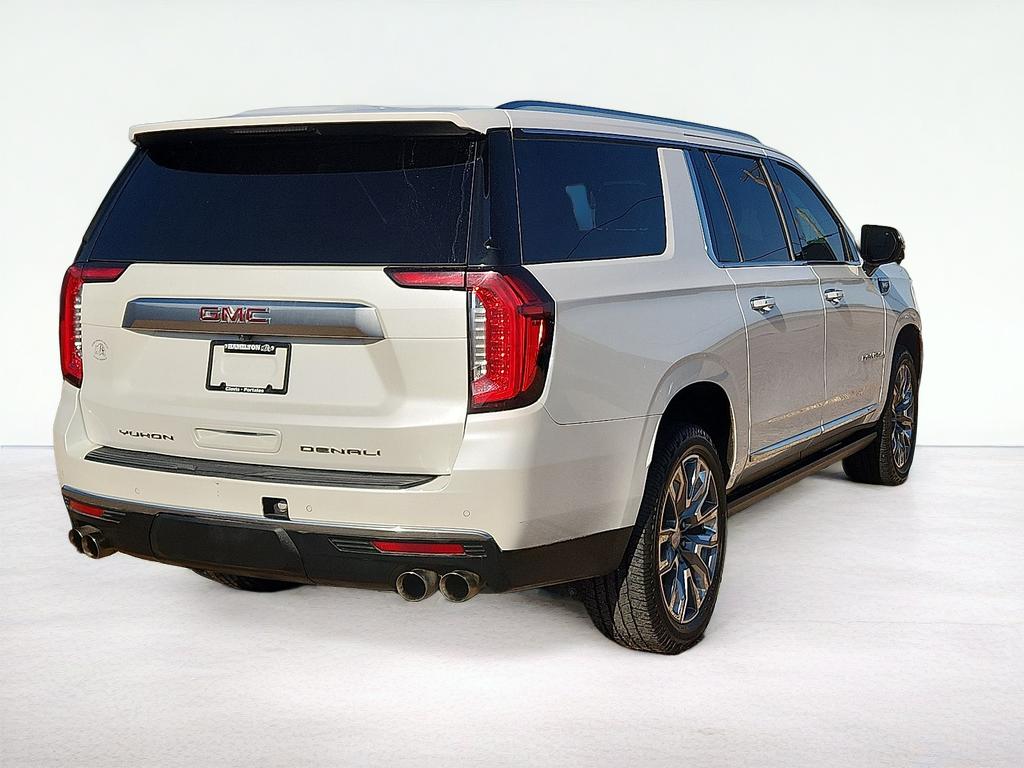 2022 GMC Yukon XL Denali