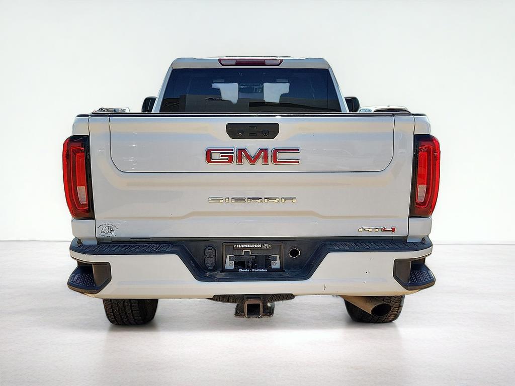 2022 GMC Sierra HD AT4