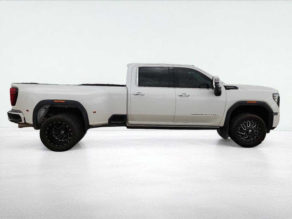 2024 GMC Sierra HD Denali Ultimate