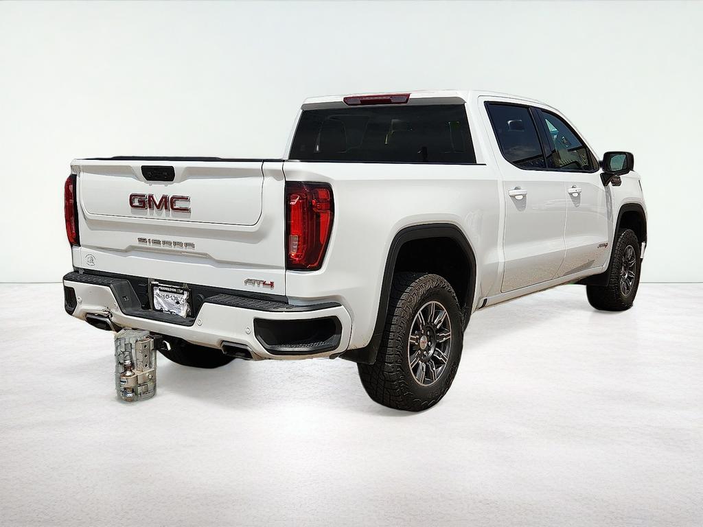 2025 GMC Sierra AT4