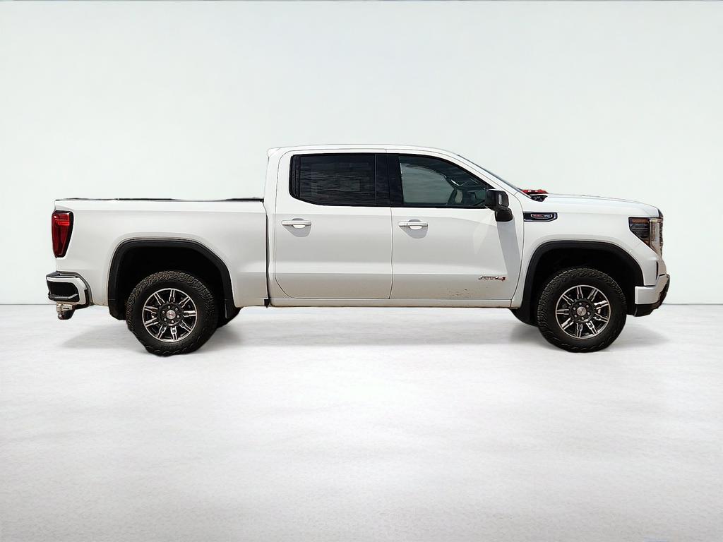 2025 GMC Sierra AT4