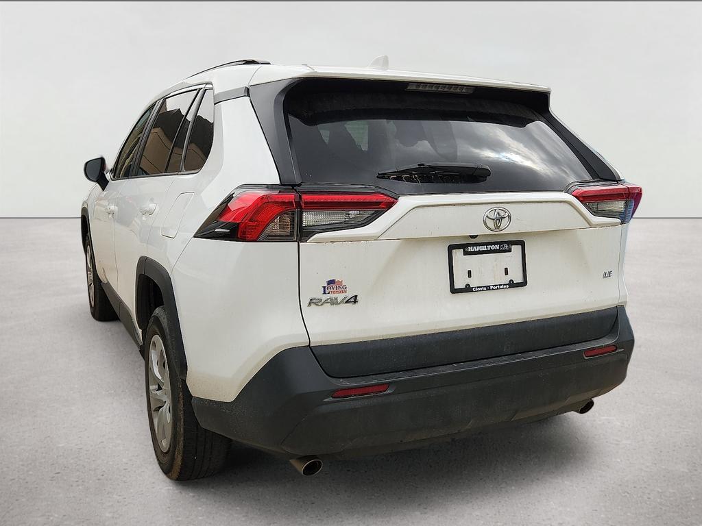 2020 Toyota RAV4 LE
