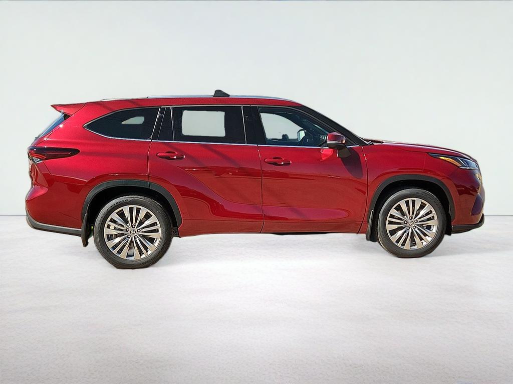 2026 Toyota Highlander Platinum