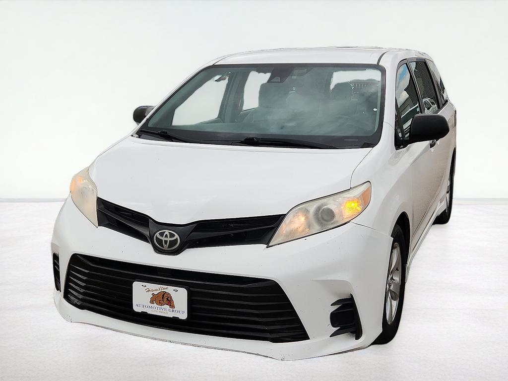 2018 Toyota Sienna L 7 Passenger