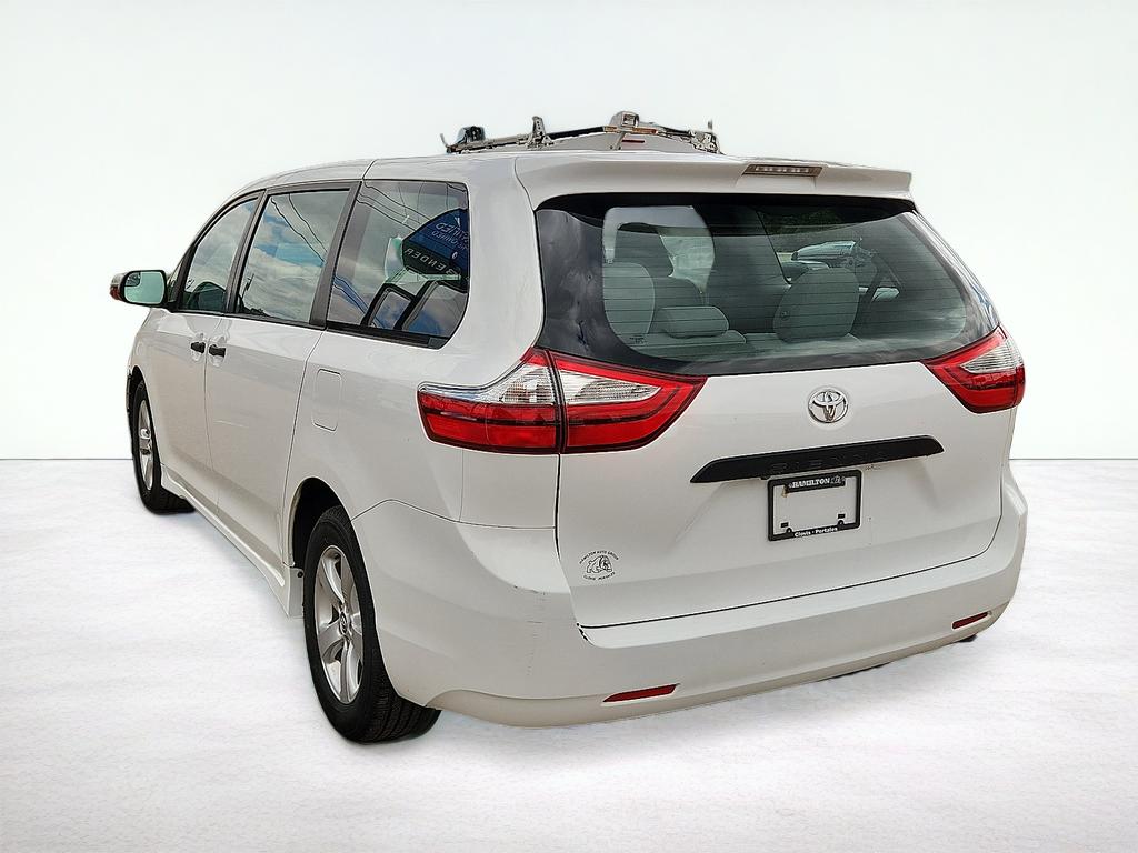 2018 Toyota Sienna L 7 Passenger
