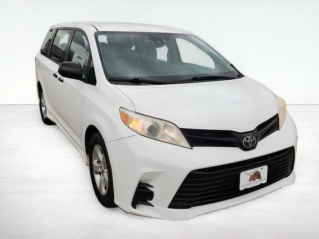 2018 Toyota Sienna L 7 Passenger
