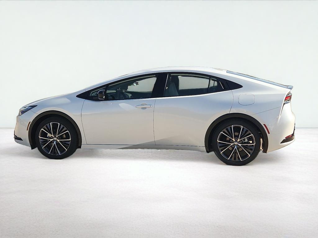 2027 Toyota Prius XLE
