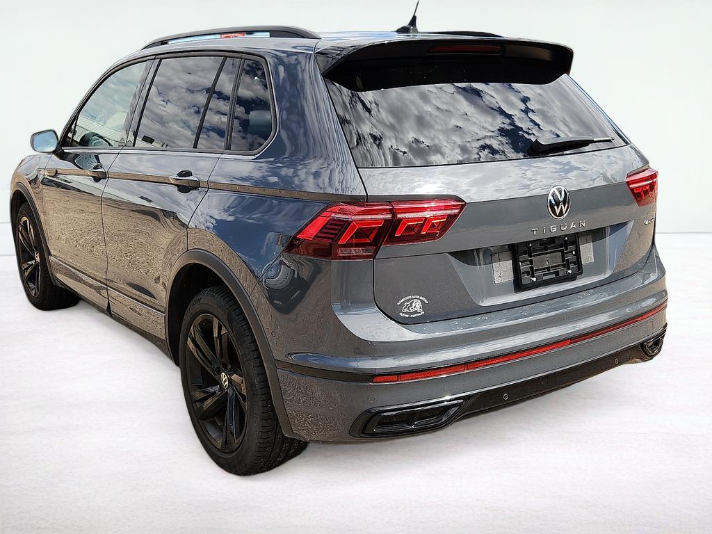 2021 Volkswagen Tiguan Base
