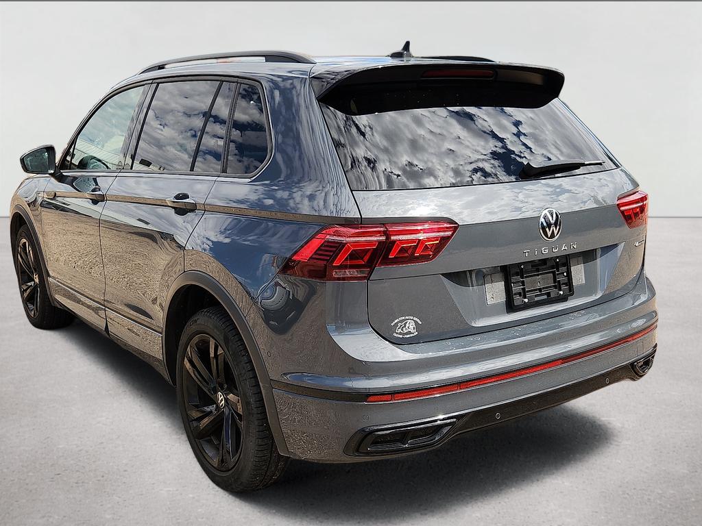 2021 Volkswagen Tiguan Base