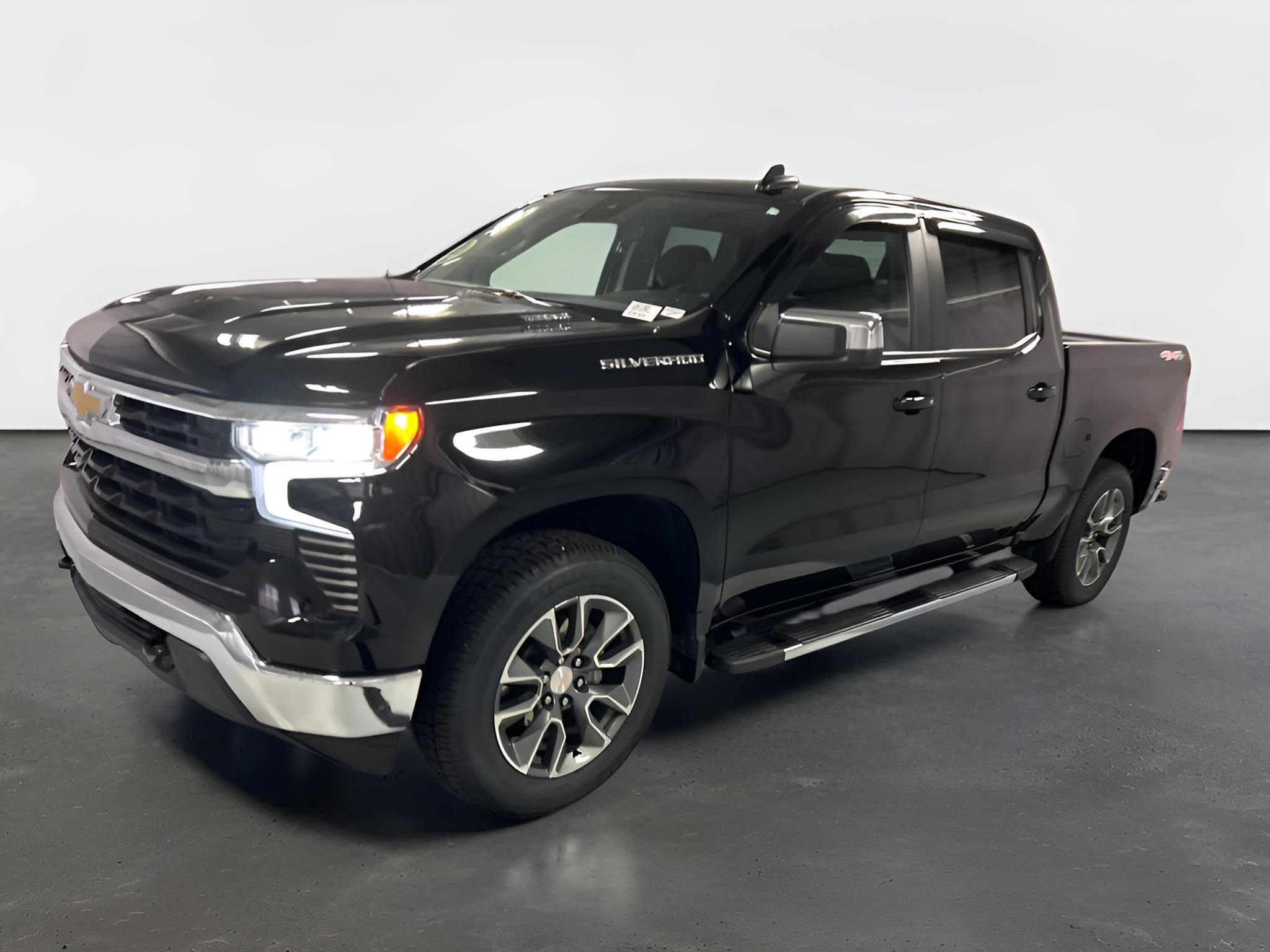 2025 Chevrolet Silverado 1500 LT (2FL)