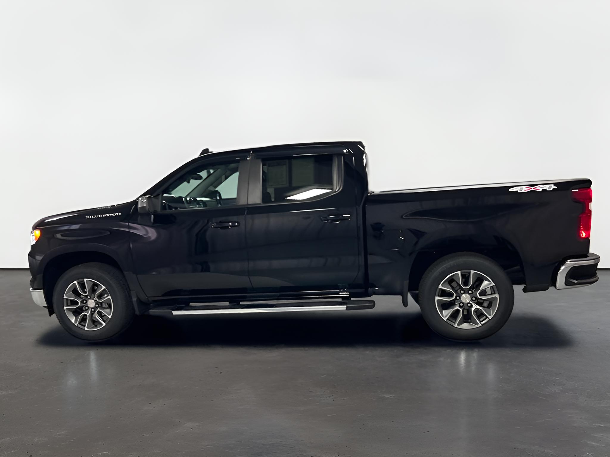 2025 Chevrolet Silverado 1500 LT (2FL)