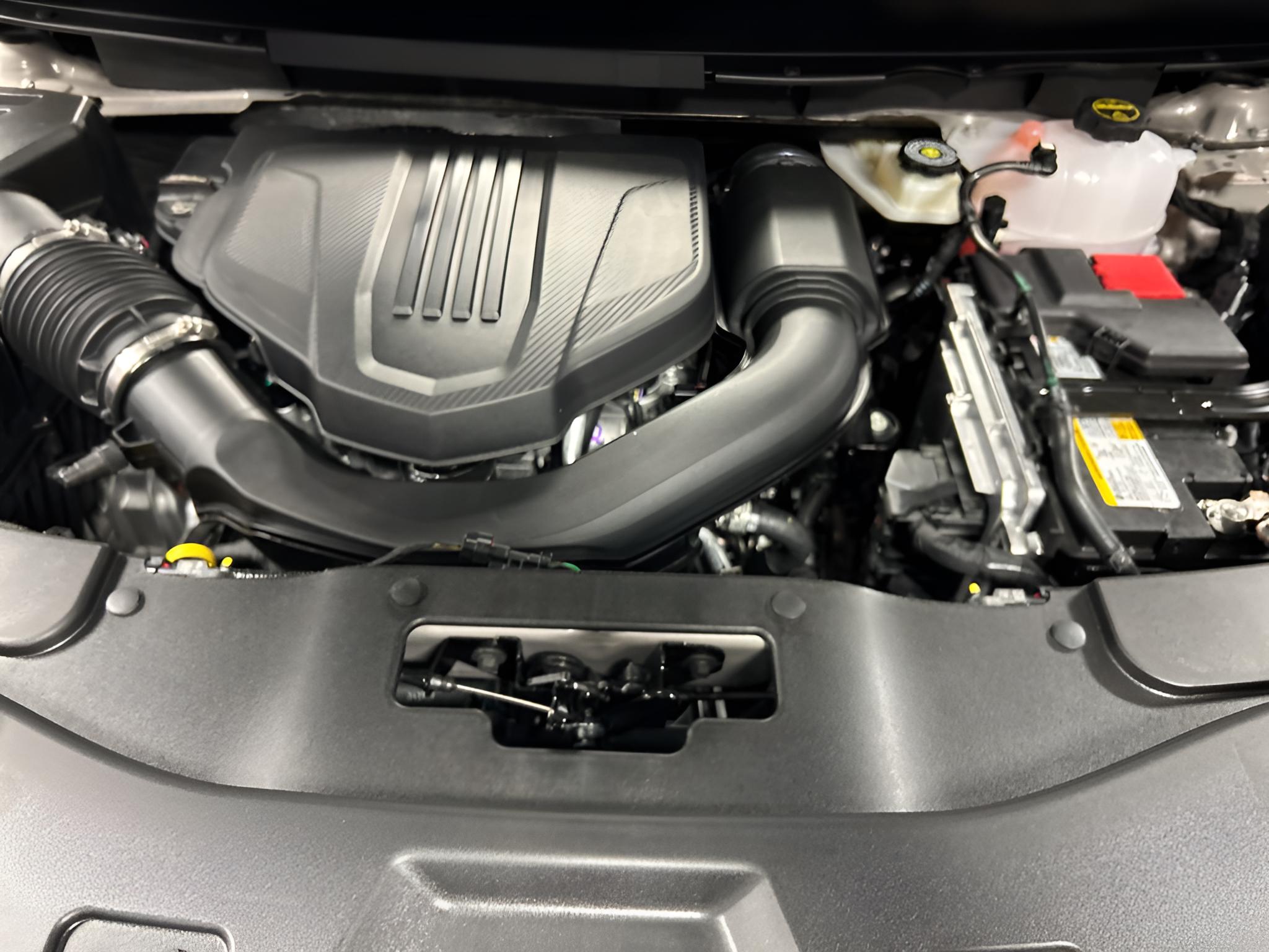 2027 GMC Acadia AT4