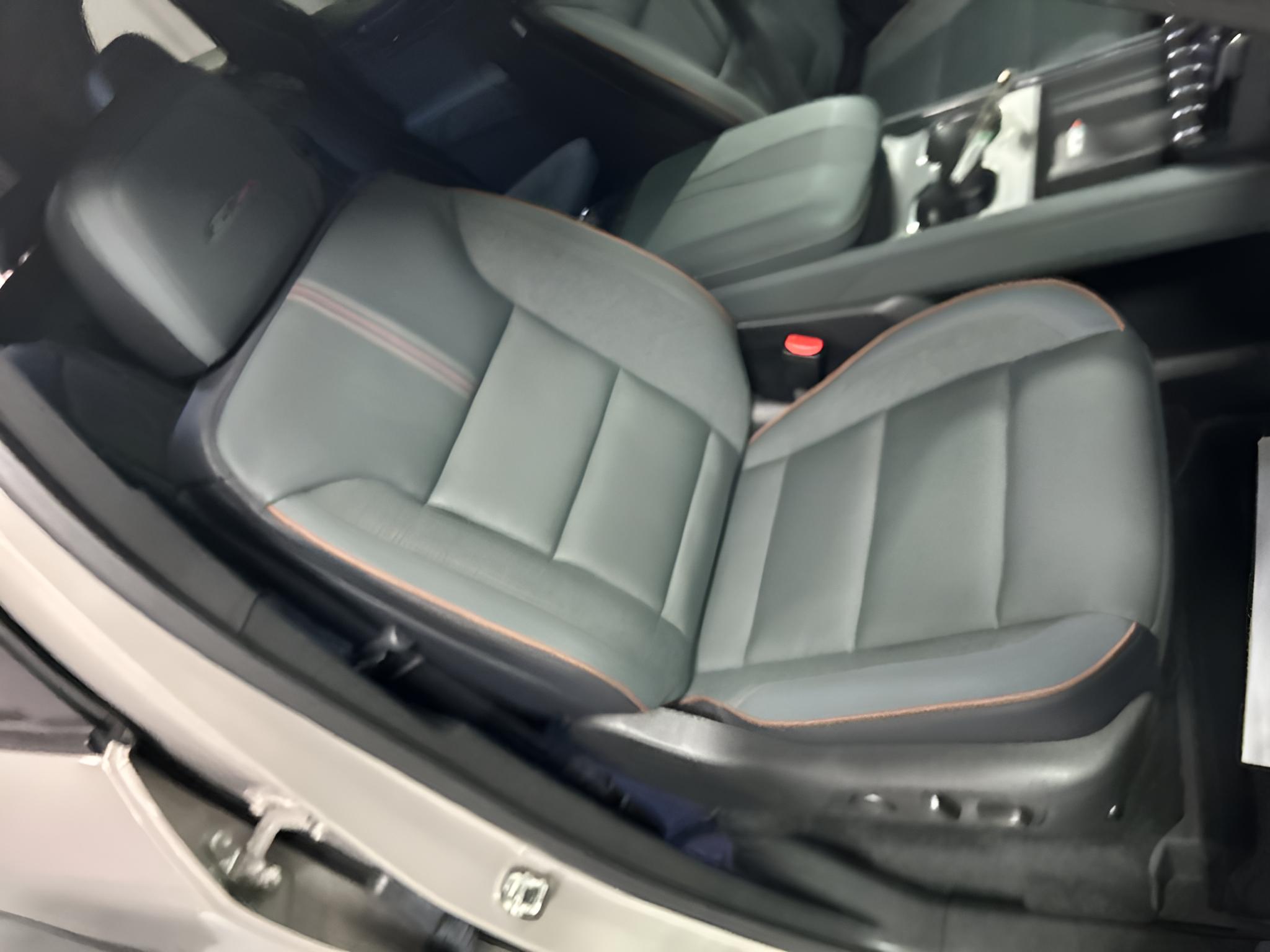 2027 GMC Acadia AT4