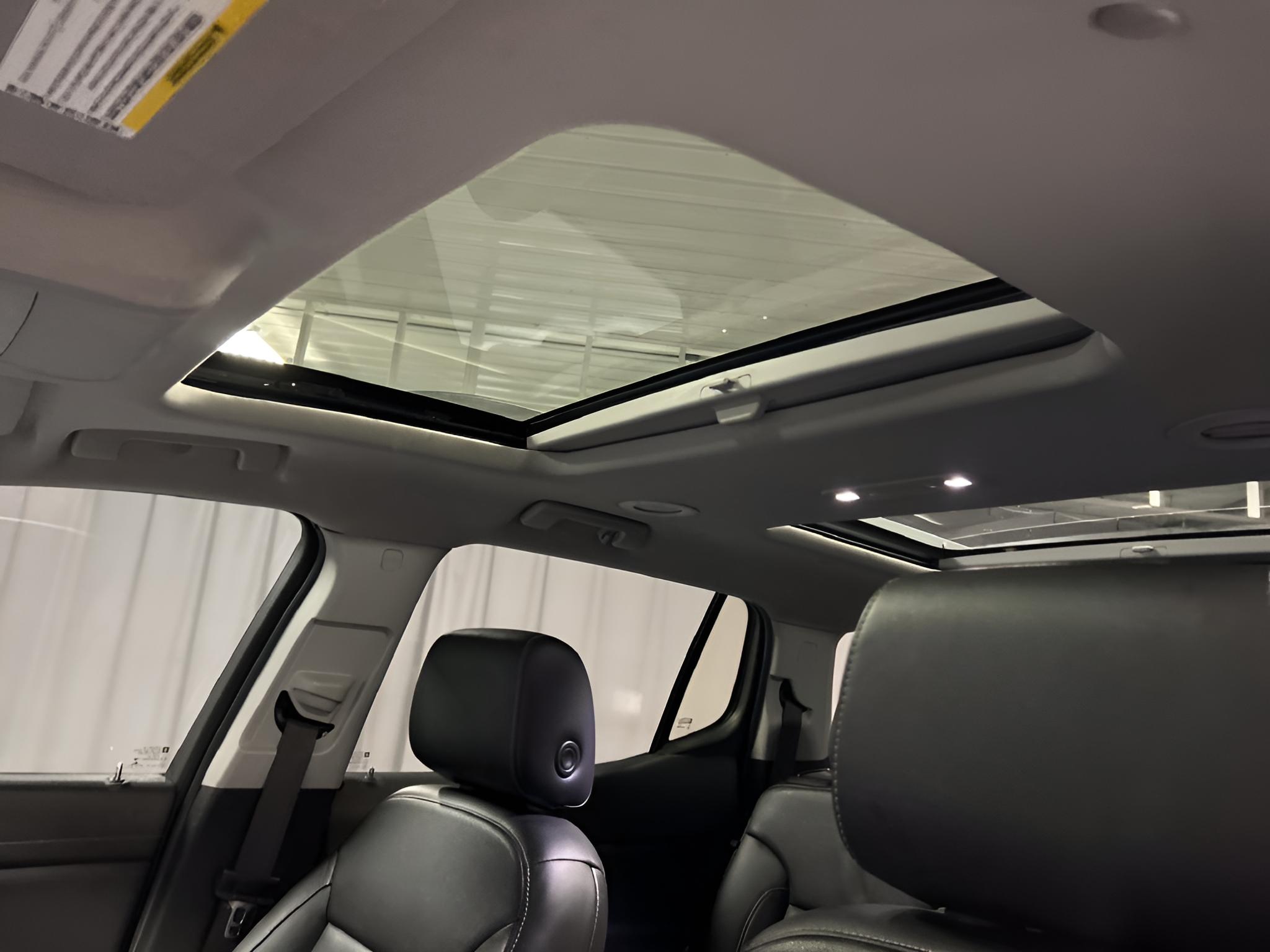 2020 GMC Acadia SLT