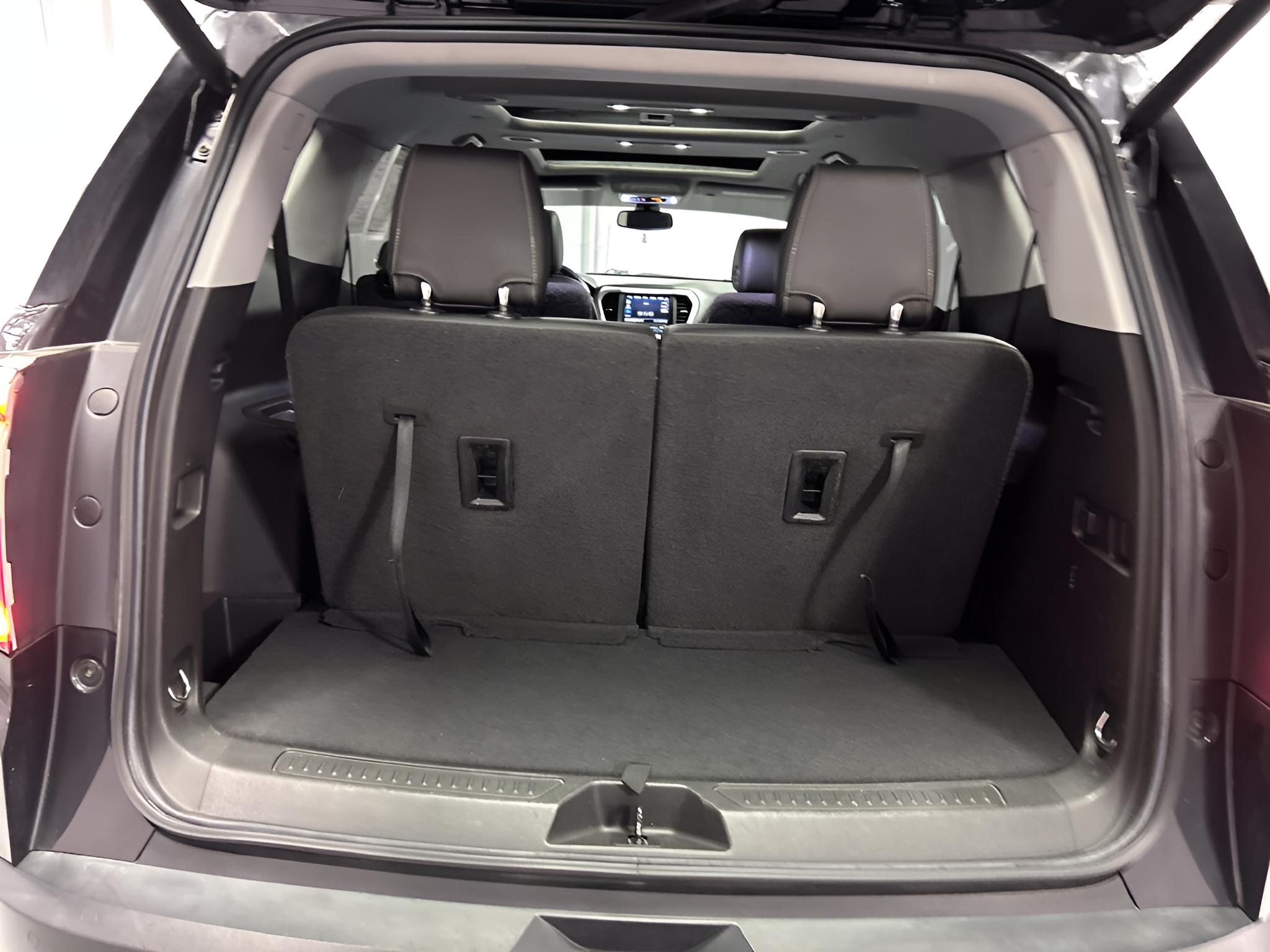 2020 GMC Acadia SLT