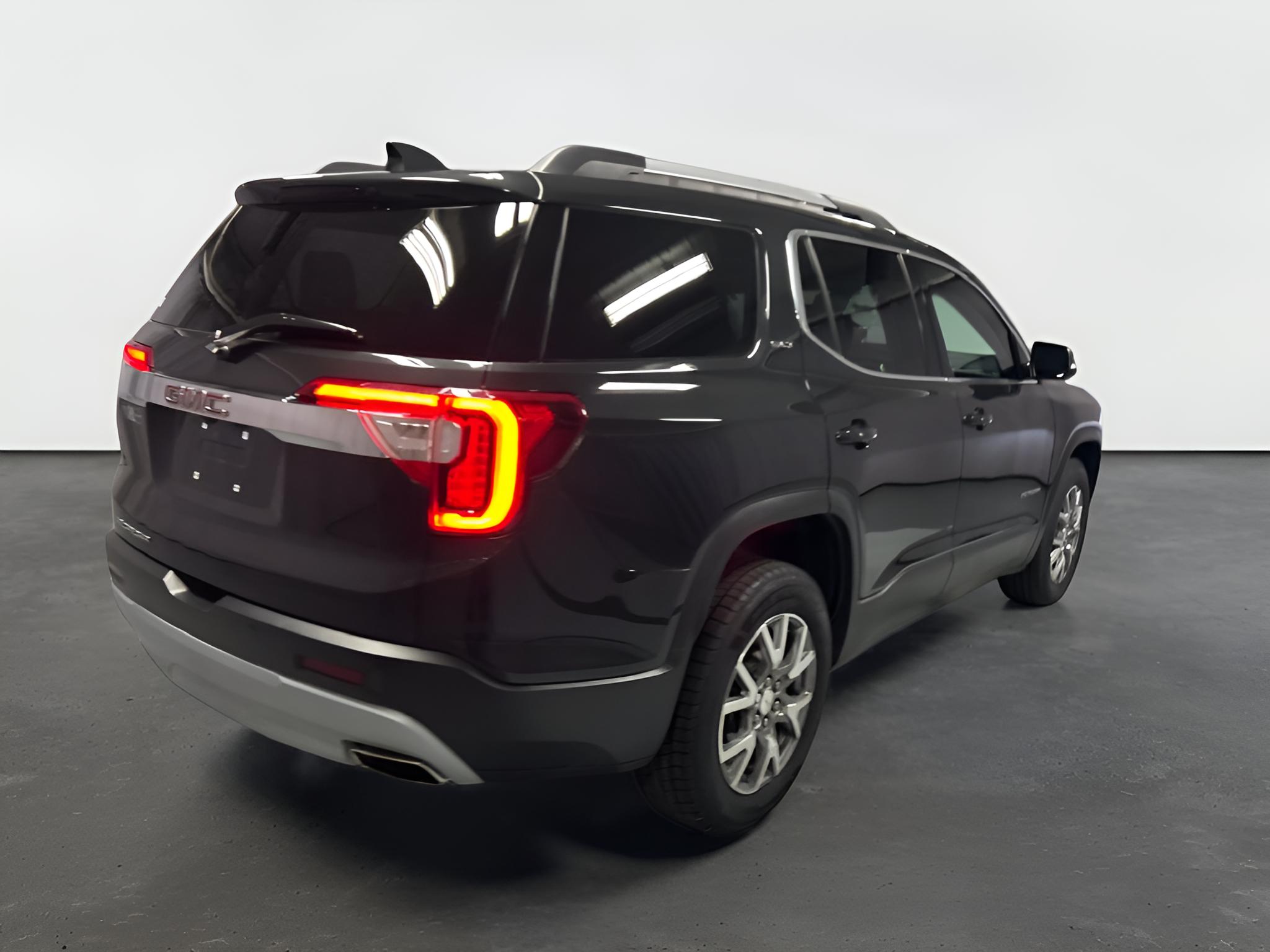 2020 GMC Acadia SLT
