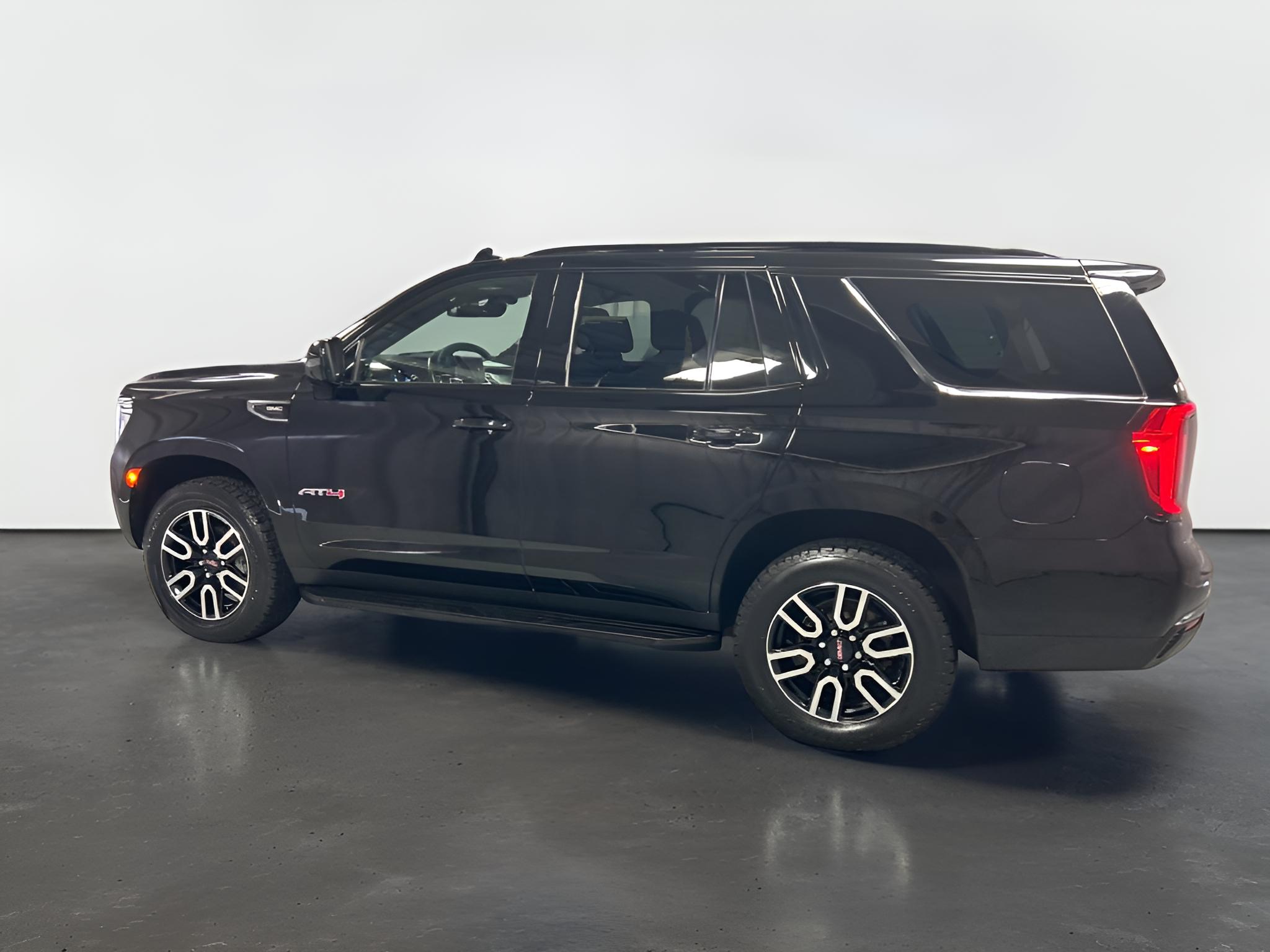2023 GMC Yukon AT4