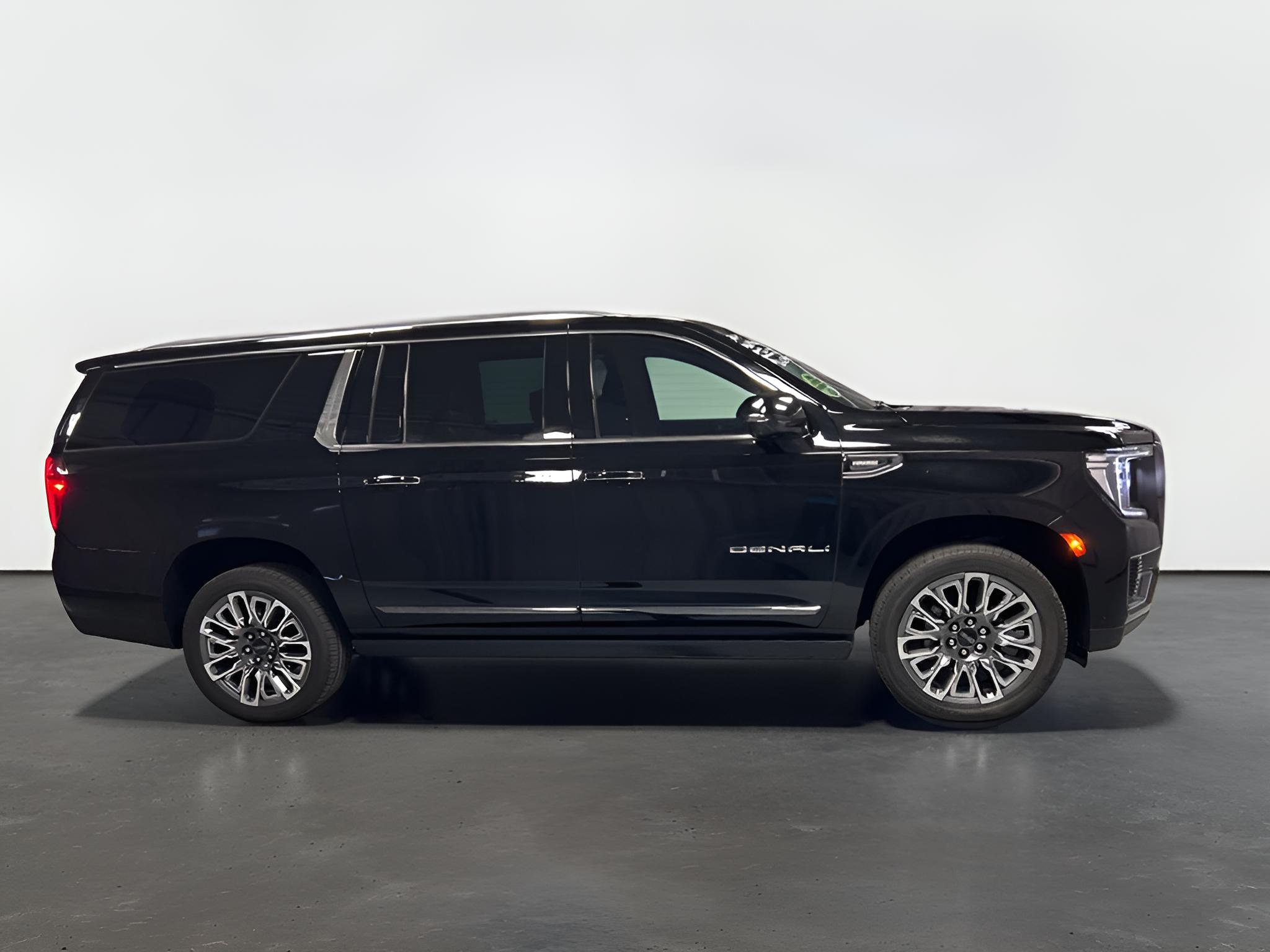 2024 GMC Yukon XL Denali Ultimate