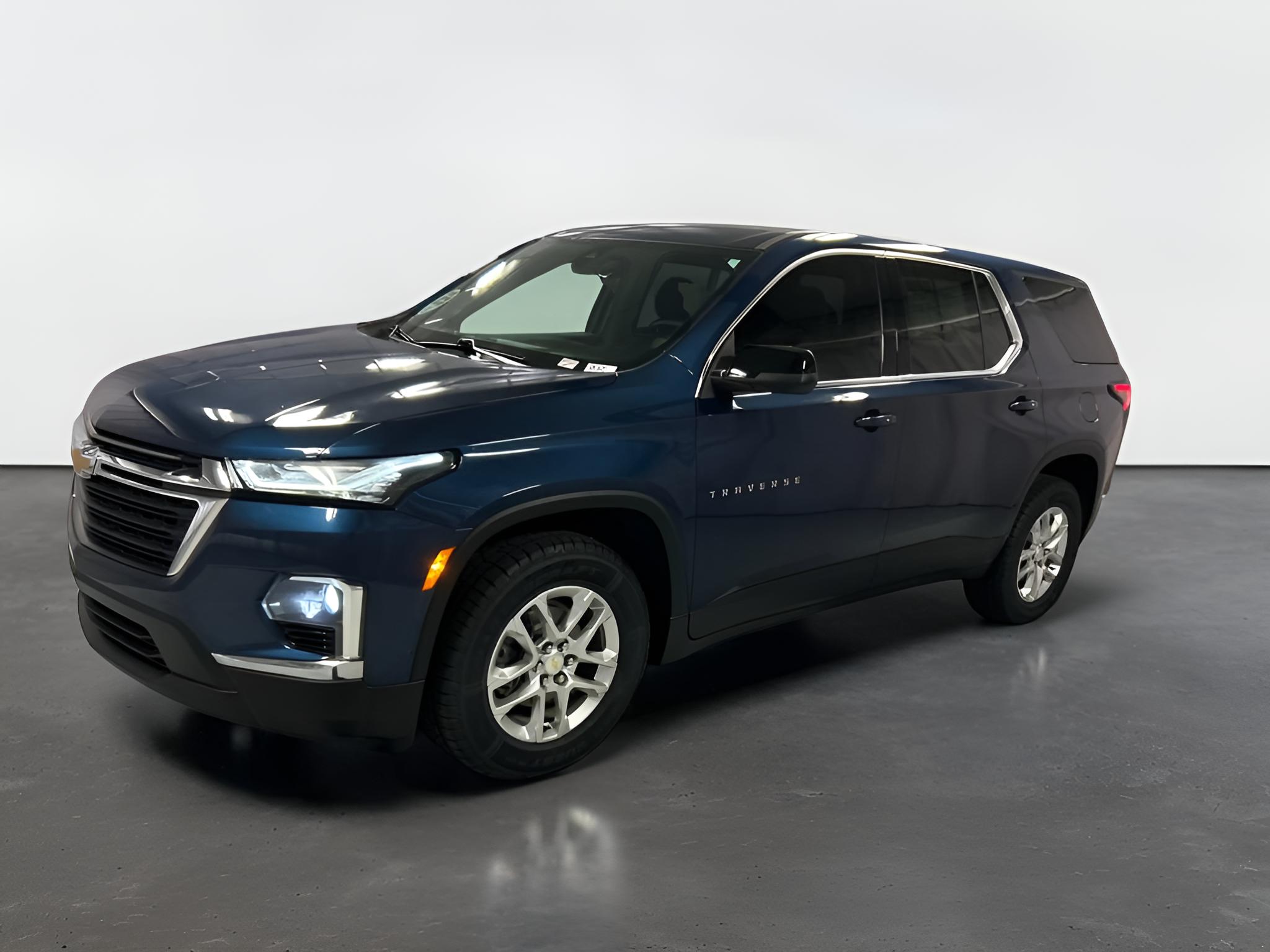 2023 Chevrolet Traverse LS