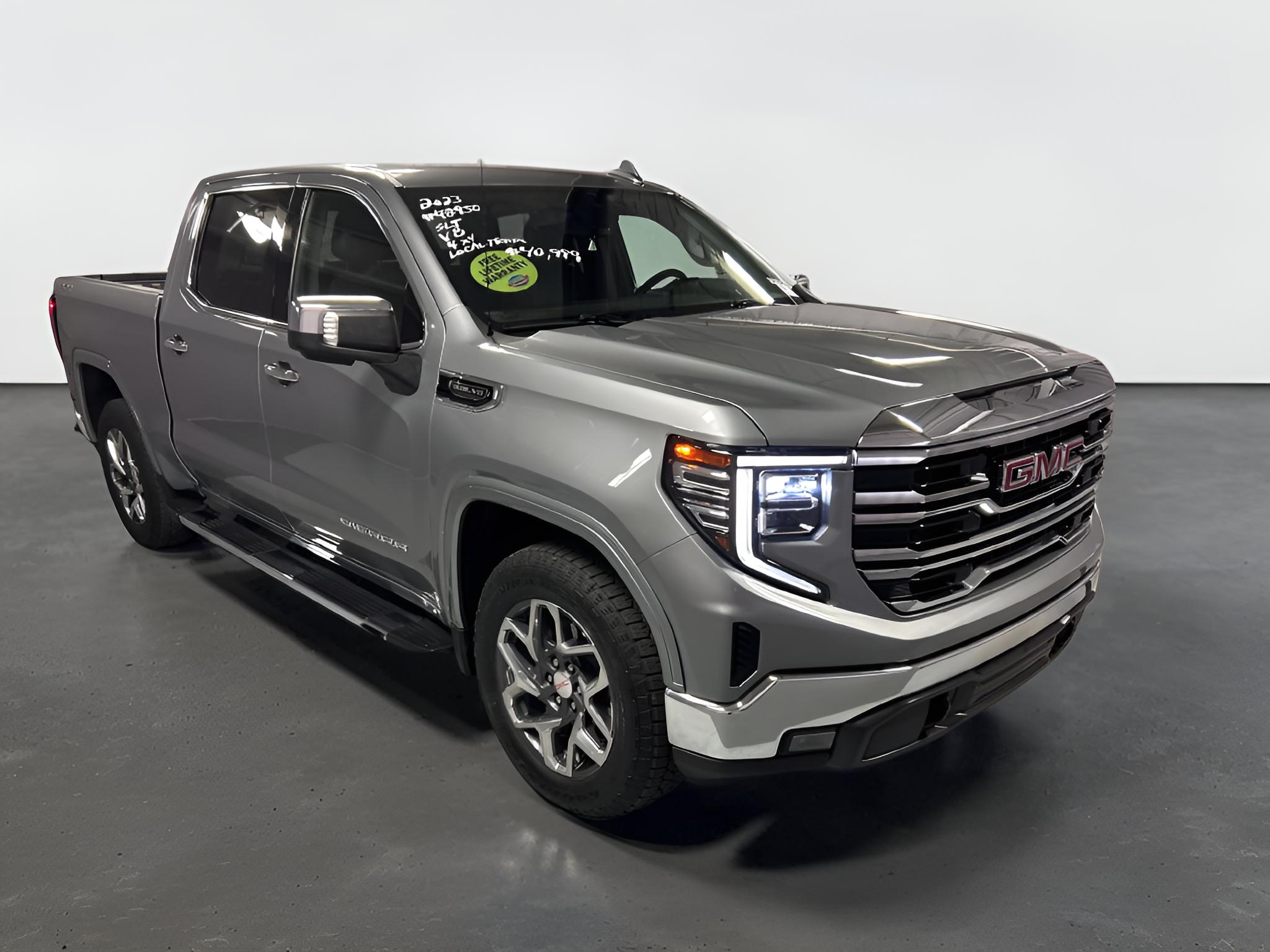 2023 GMC Sierra 1500 SLT