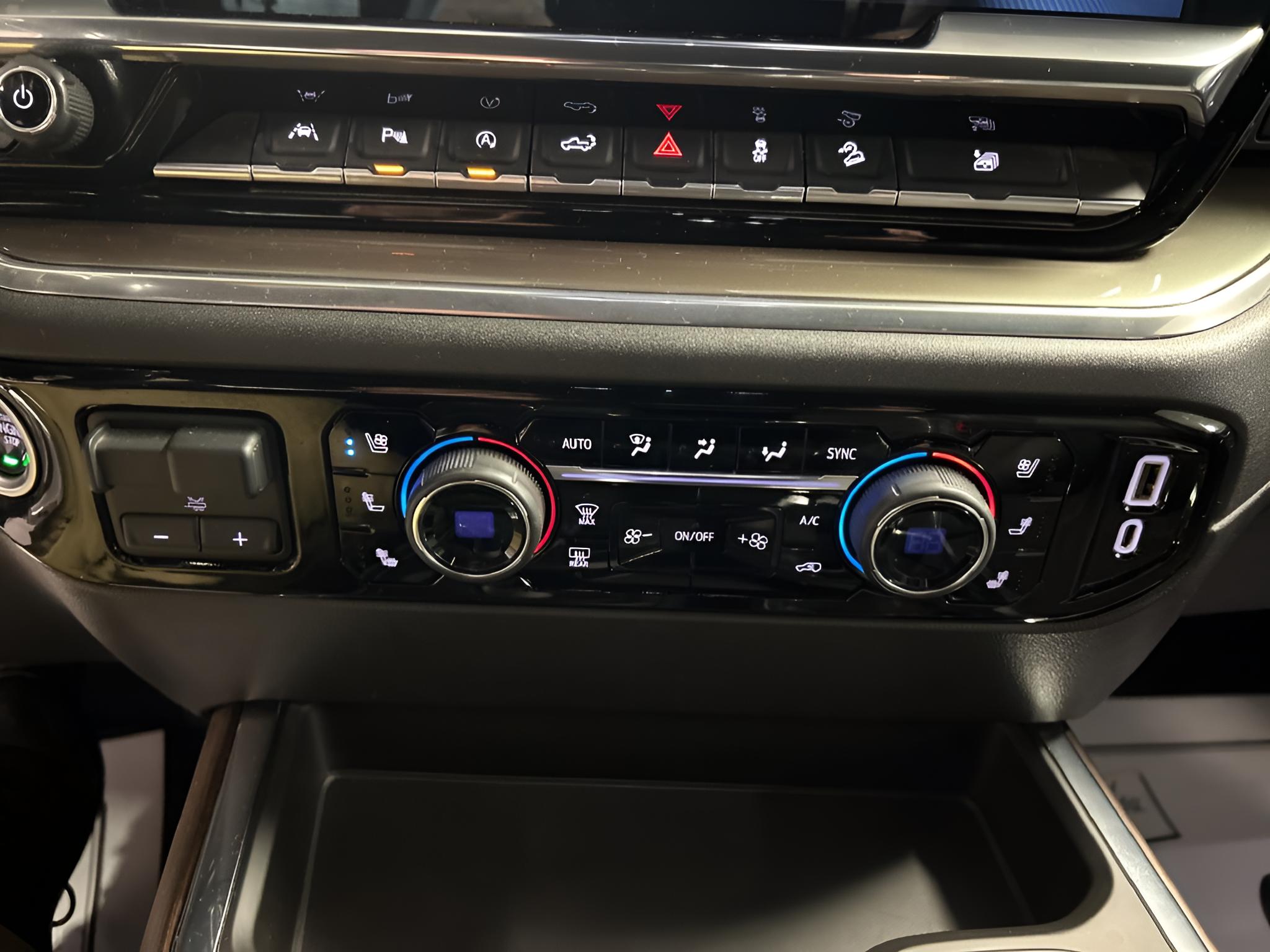2022 Chevrolet Silverado 1500 High Country