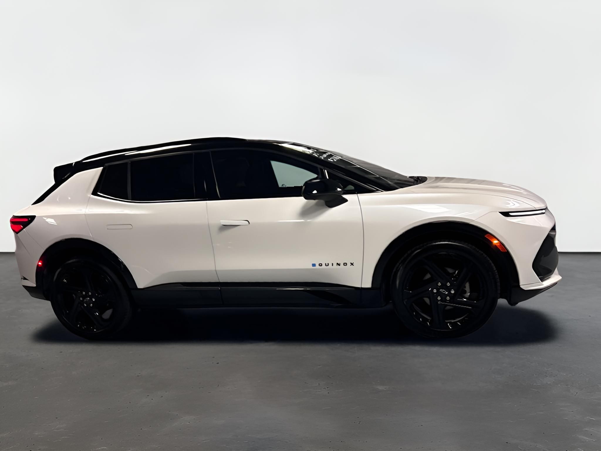 2024 Chevrolet Equinox EV 2RS