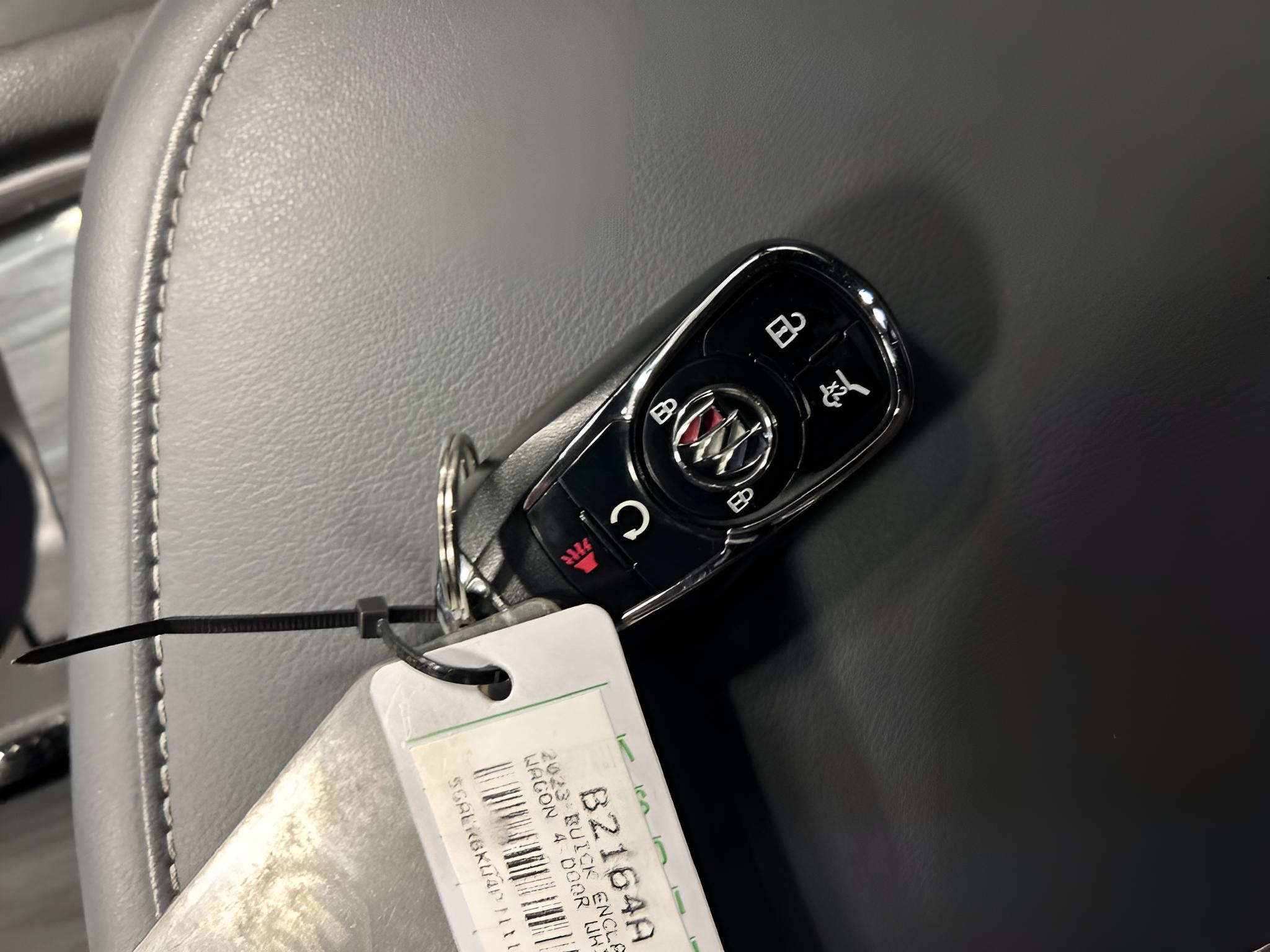 2023 Buick Enclave Essence