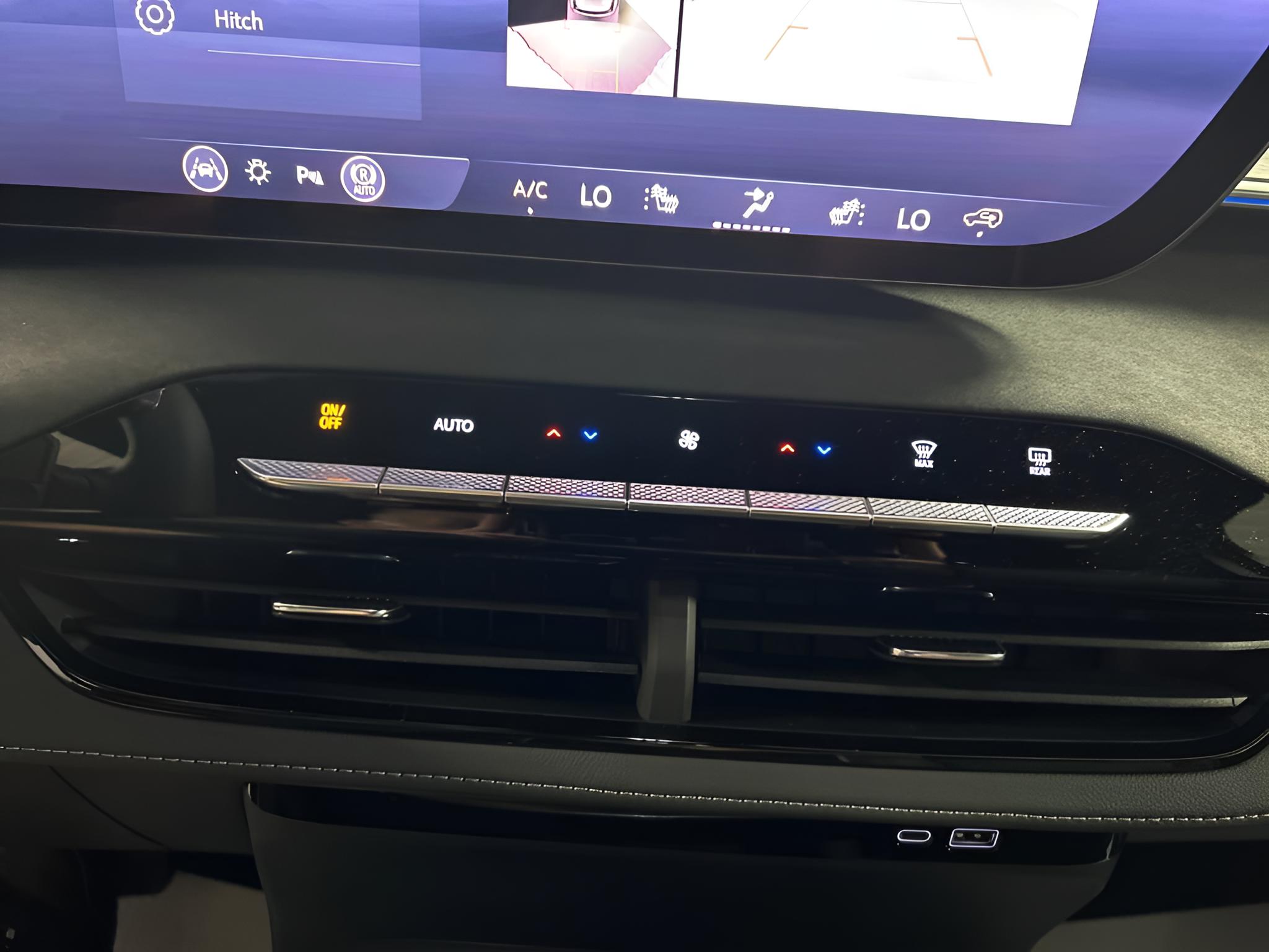 2027 Buick Enclave Sport Touring