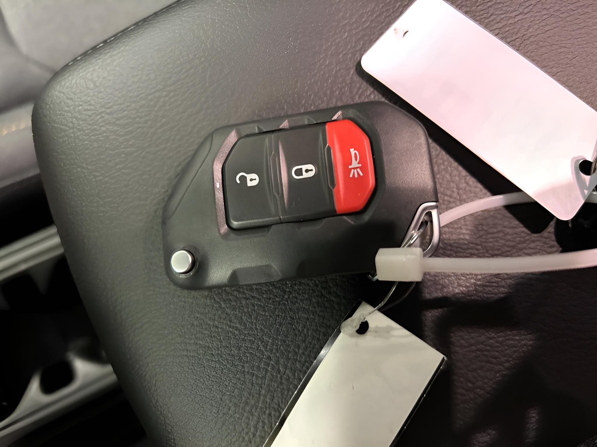 2027 Jeep Wrangler WRANGLER 4-DOOR SPORT