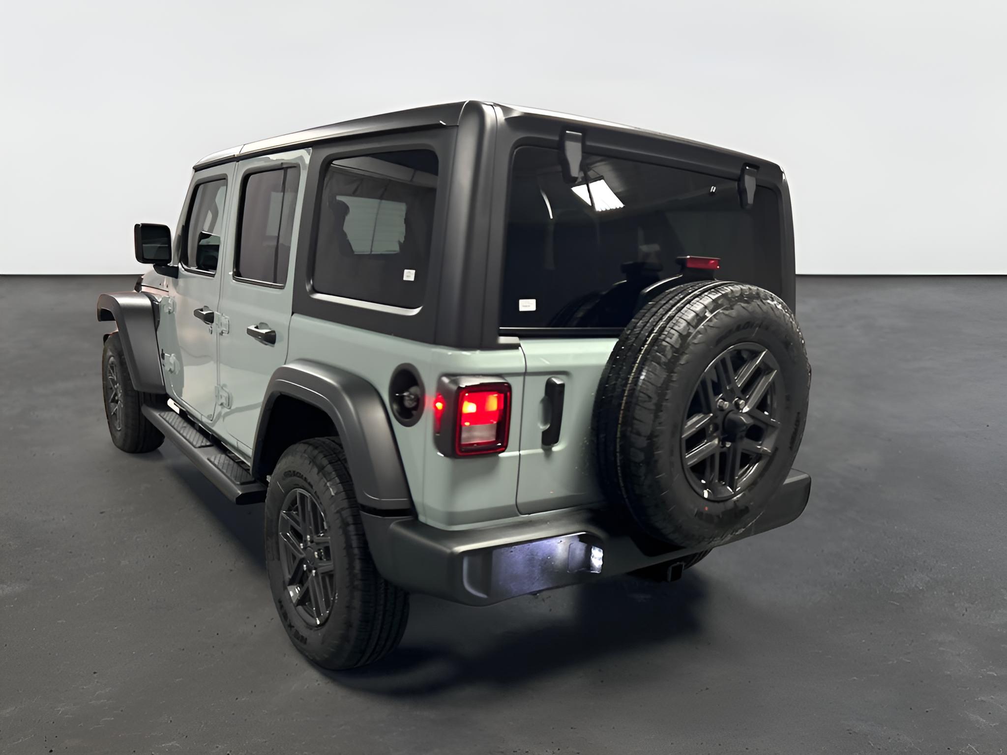 2027 Jeep Wrangler WRANGLER 4-DOOR SPORT