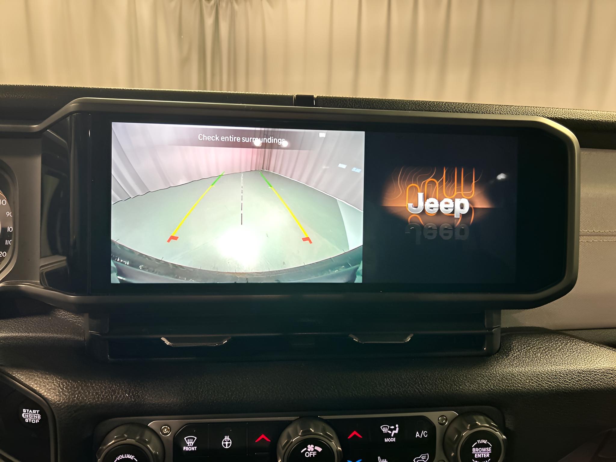 2025 Jeep Wrangler 4-Door Summit 4x4