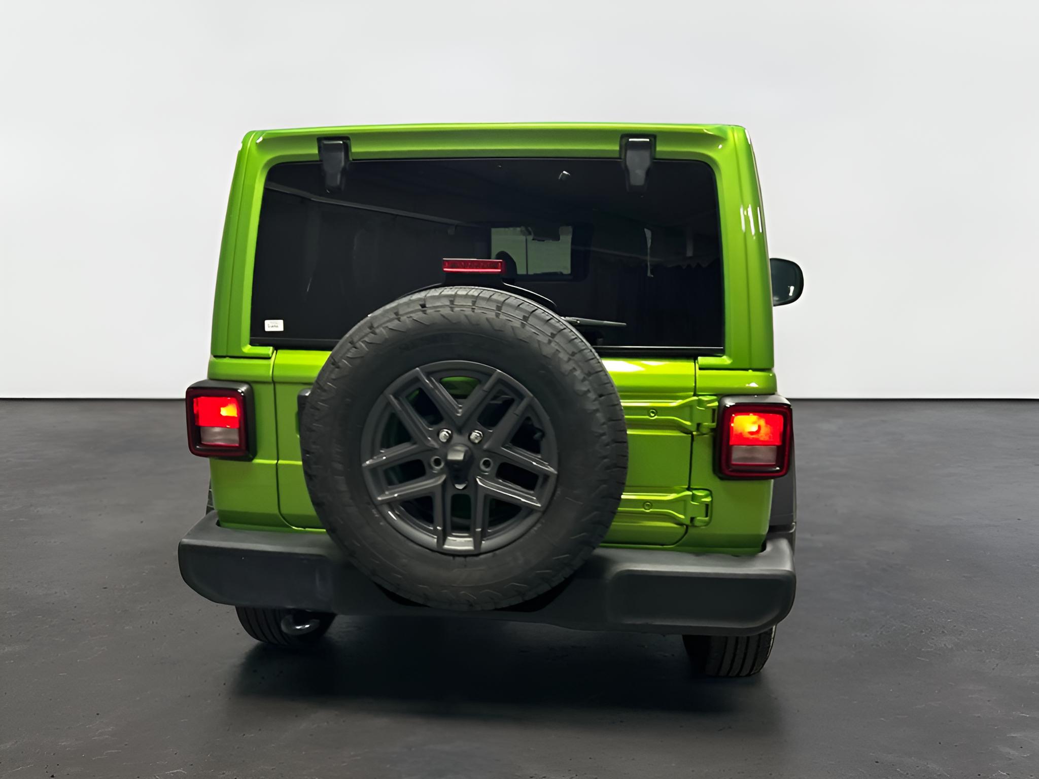 2025 Jeep Wrangler 4-Door Summit 4x4