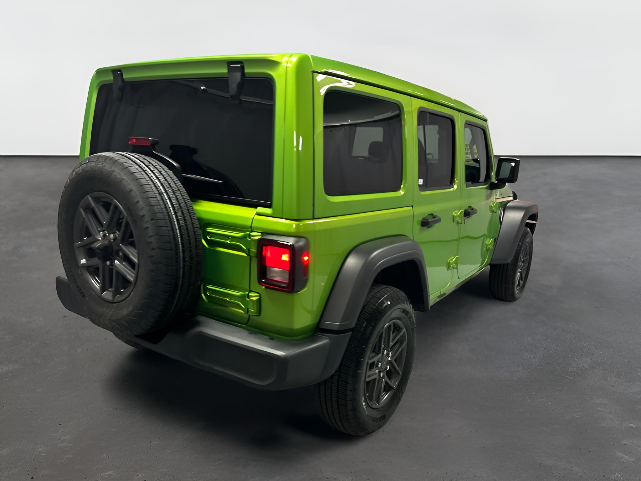 2025 Jeep Wrangler 4-Door Summit 4x4