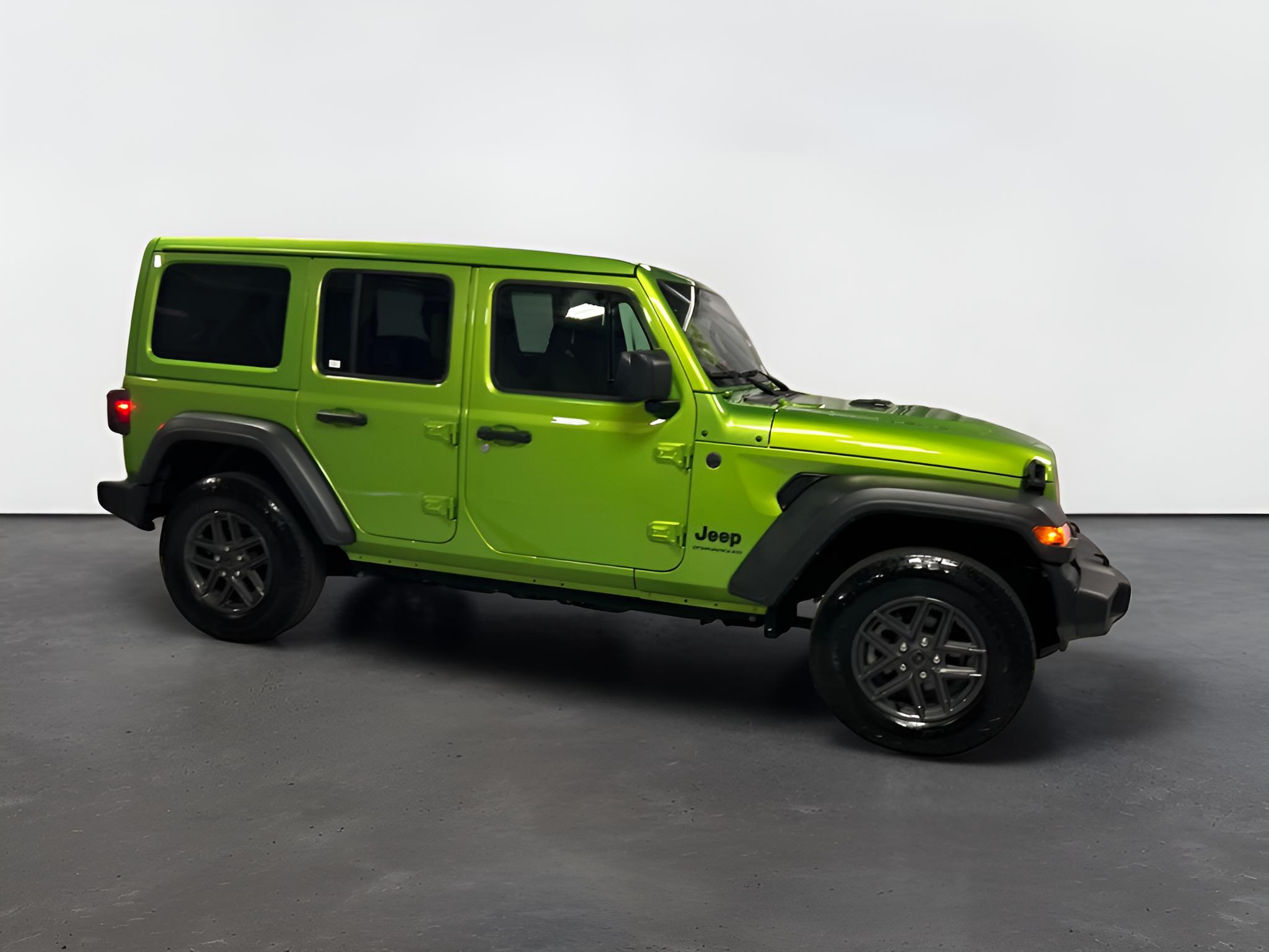 2025 Jeep Wrangler 4-Door Summit 4x4