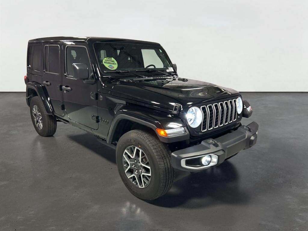 2026 Jeep Wrangler 4-Door Sahara 4x4