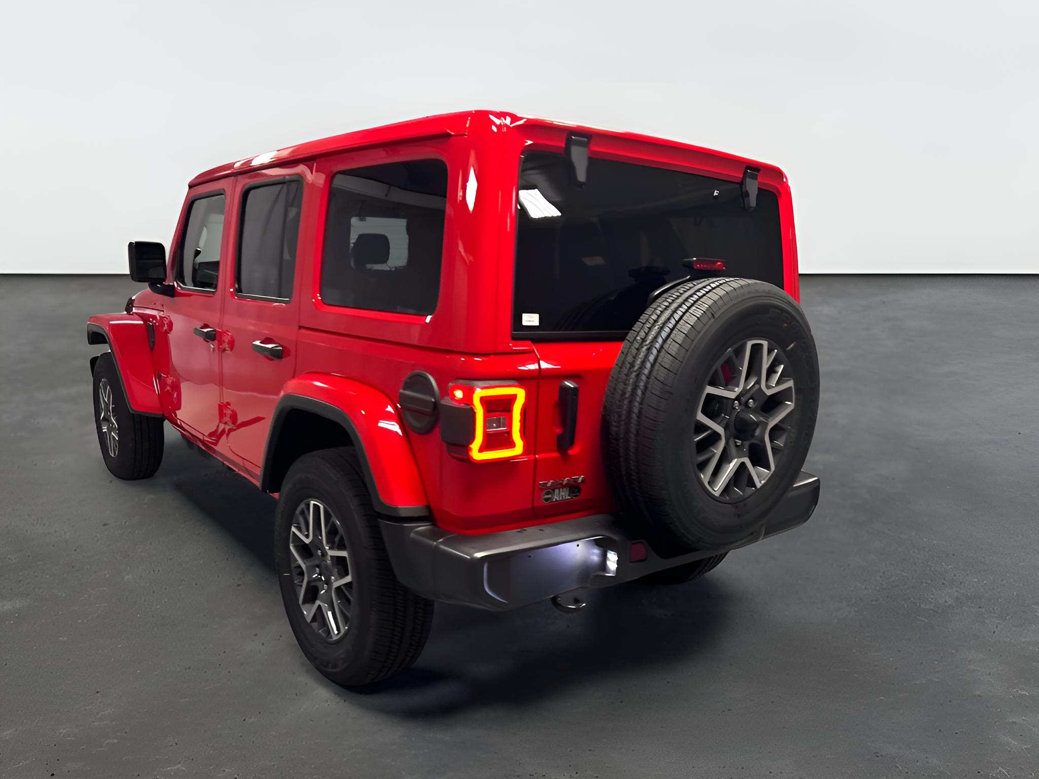 2026 Jeep Wrangler 4-Door Sahara 4x4