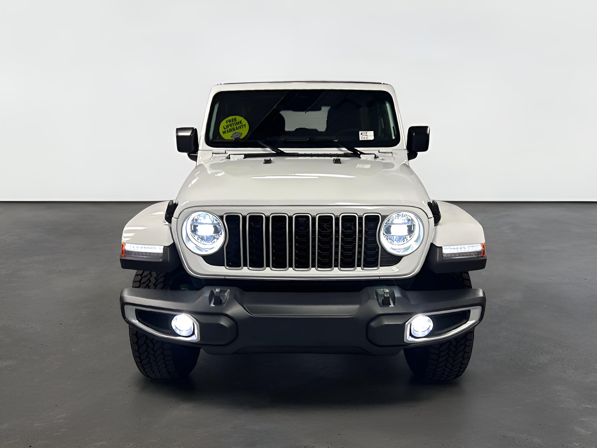 2027 Jeep Wrangler WRANGLER 4-DOOR SAHARA