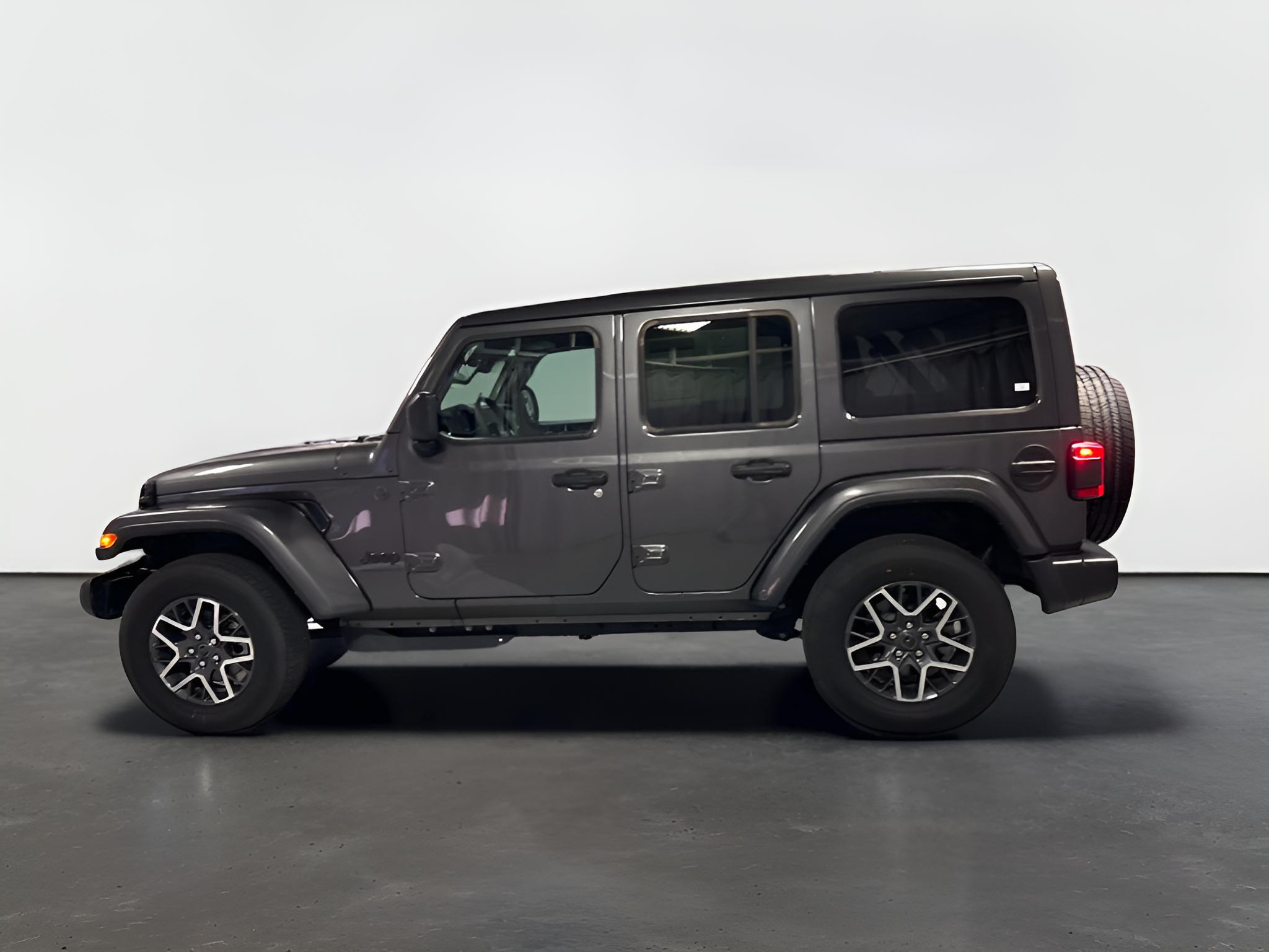 2026 Jeep Wrangler 4-Door Sahara 4x4