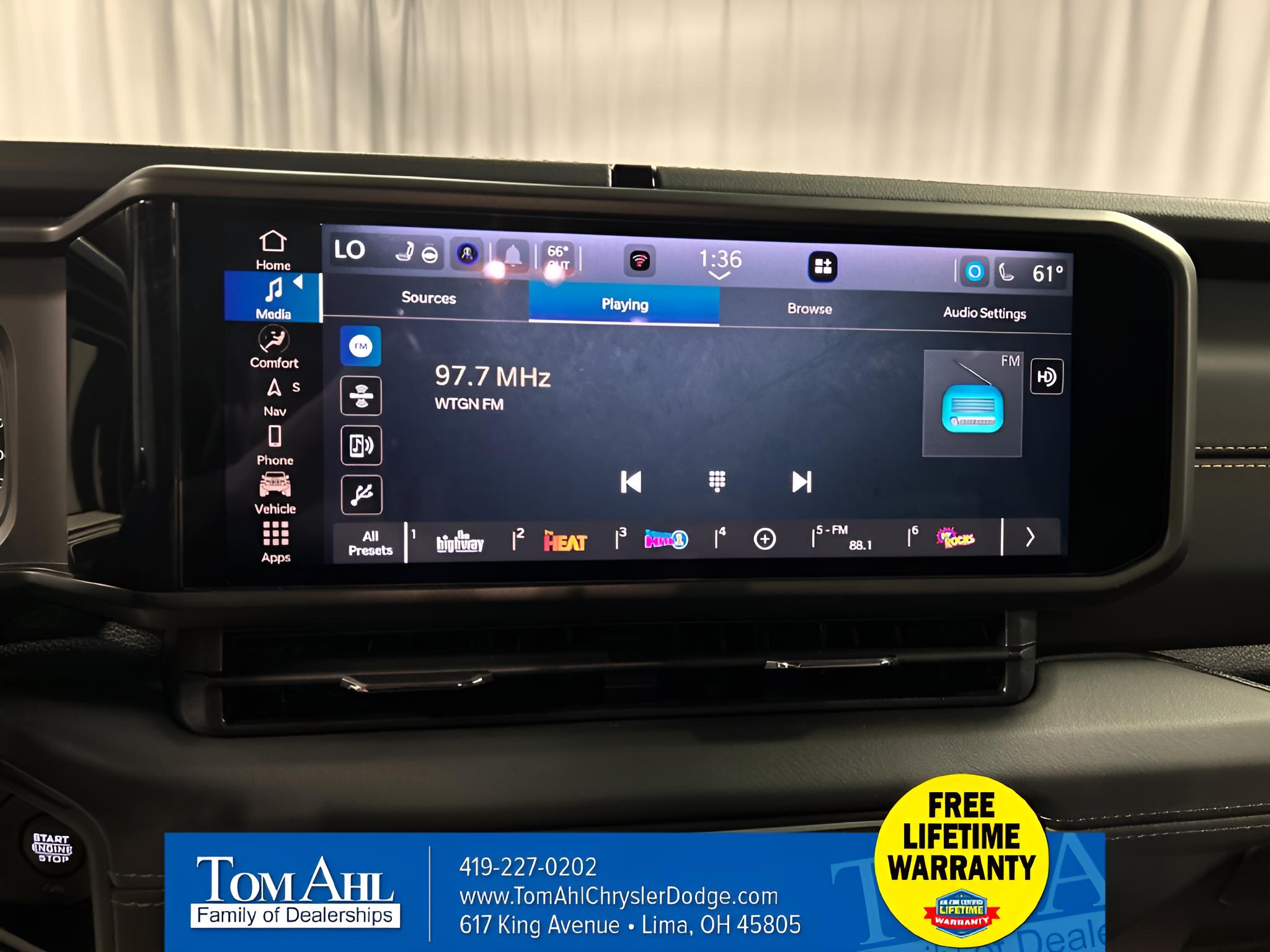 2027 Jeep Wrangler WRANGLER 4-DOOR SAHARA