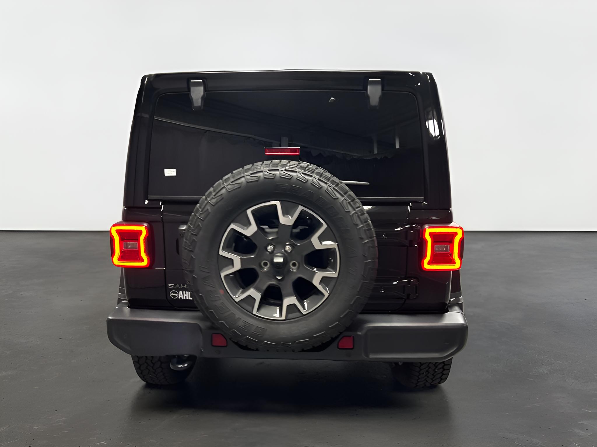 2027 Jeep Wrangler WRANGLER 4-DOOR SAHARA