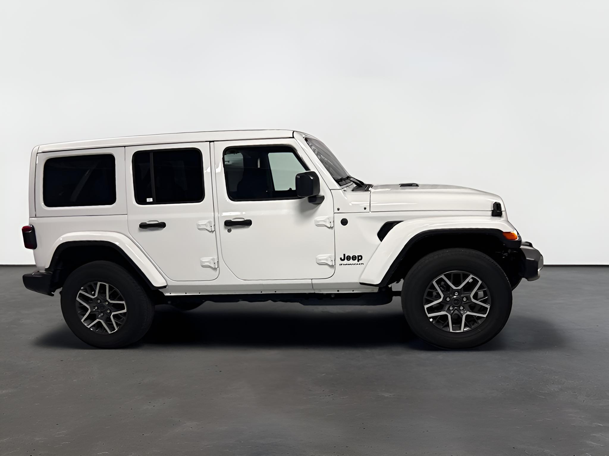 2026 Jeep Wrangler 4-Door Sahara 4x4