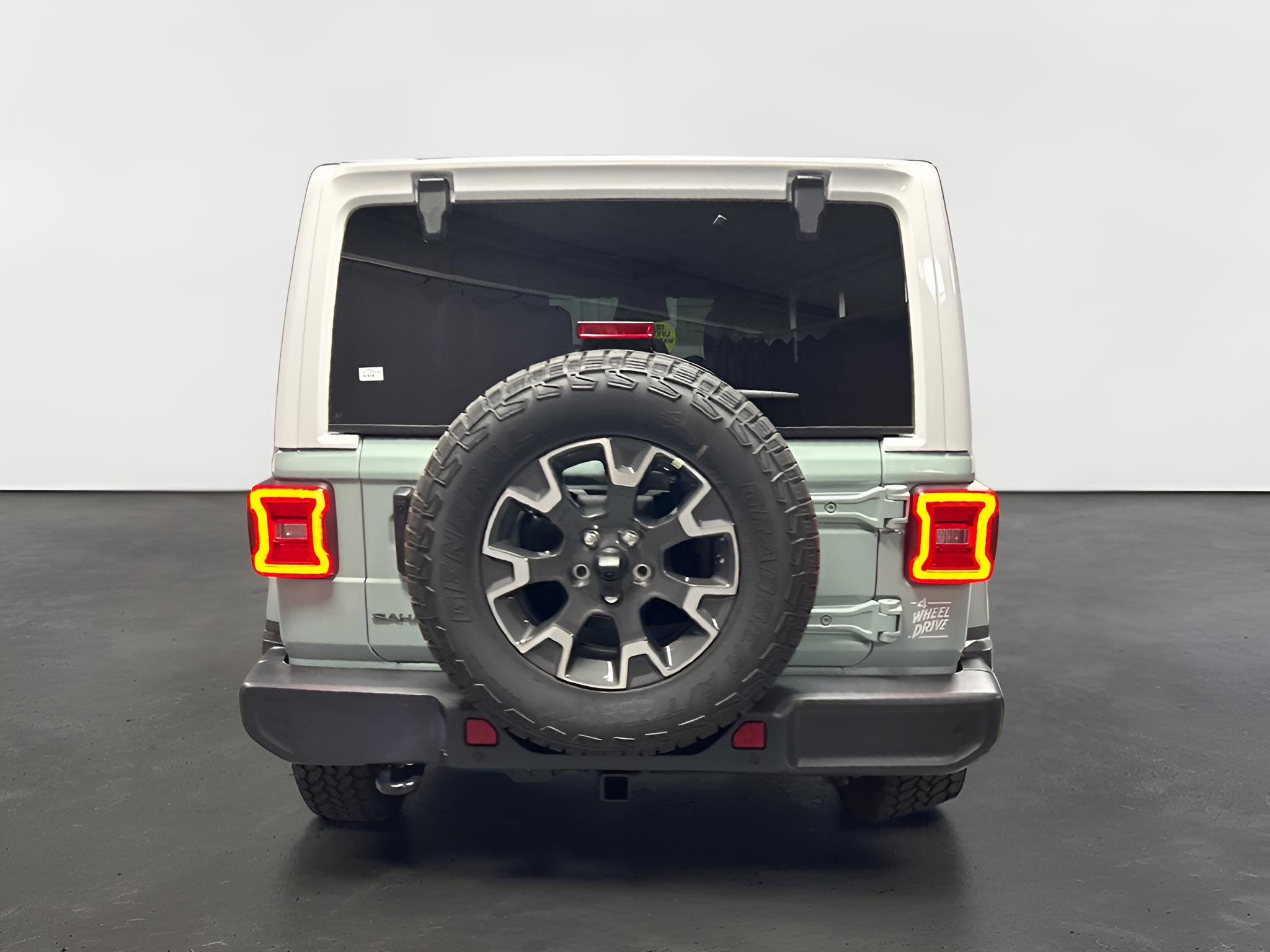 2027 Jeep Wrangler WRANGLER 4-DOOR SAHARA