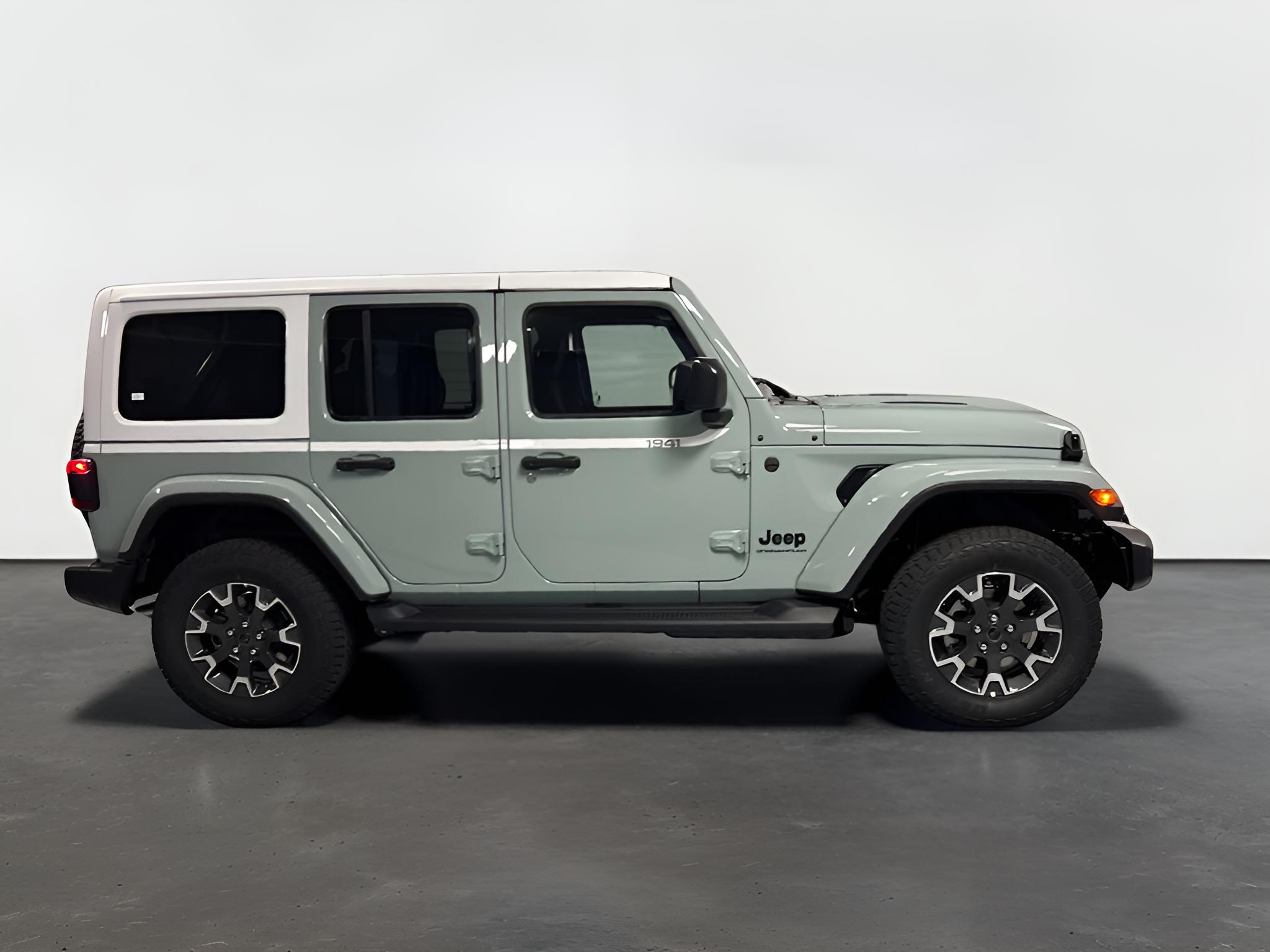 2027 Jeep Wrangler WRANGLER 4-DOOR SAHARA