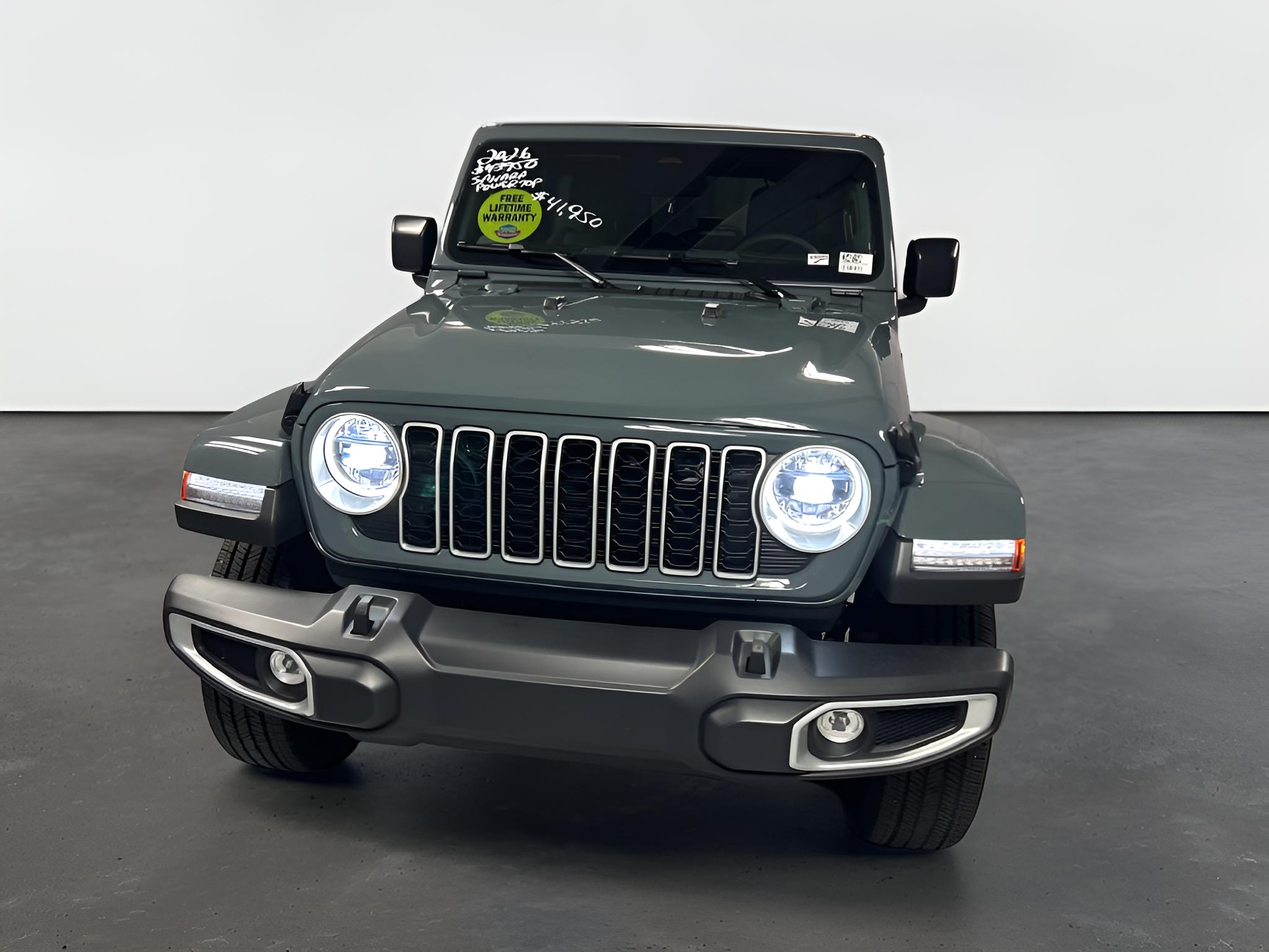 2026 Jeep Wrangler 4-Door Sahara 4x4