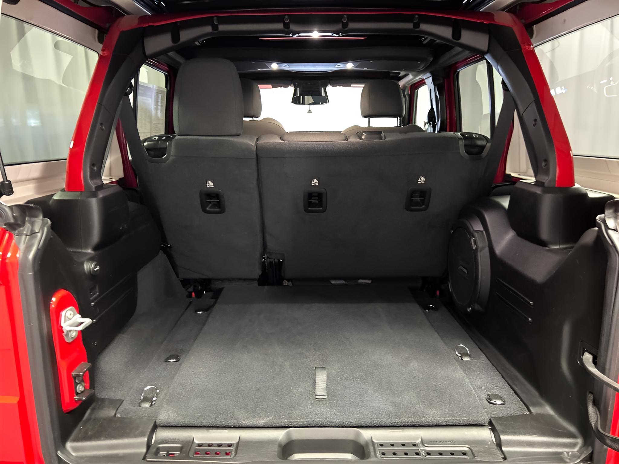 2026 Jeep Wrangler 4-Door Sahara 4x4