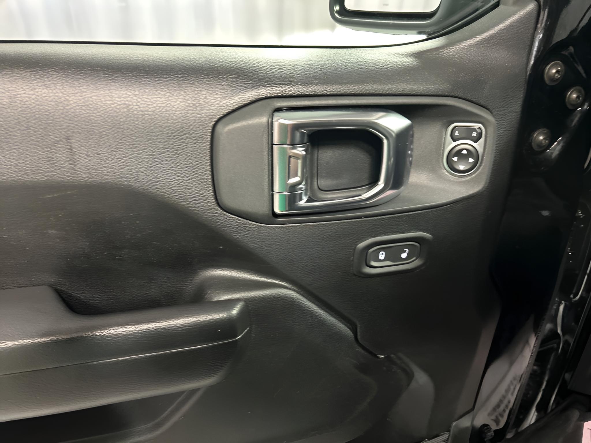 2025 Jeep Wrangler 4-Door Rubicon 4x4