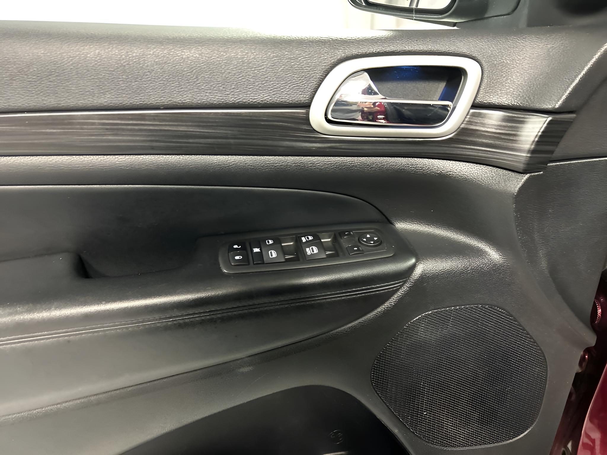 2022 Jeep Grand Cherokee WK Laredo X 4x4