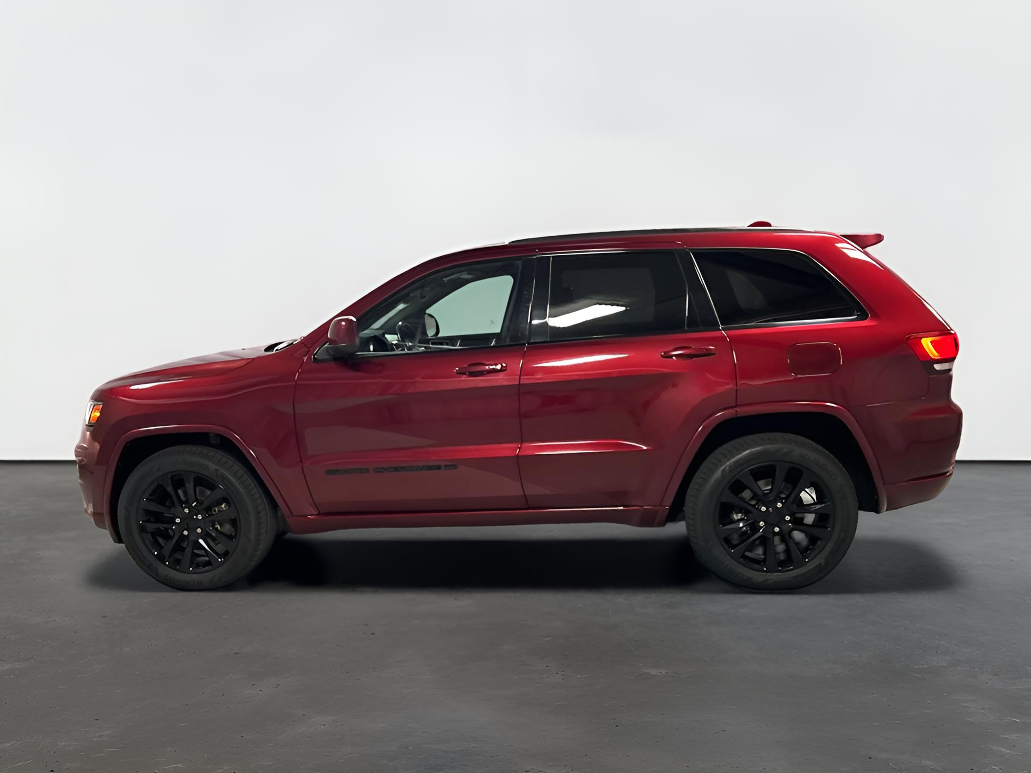 2022 Jeep Grand Cherokee WK Laredo X 4x4